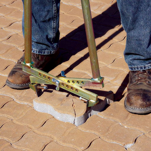 Picture of Paver PULLER - PAVE TECH - used in unsanded application